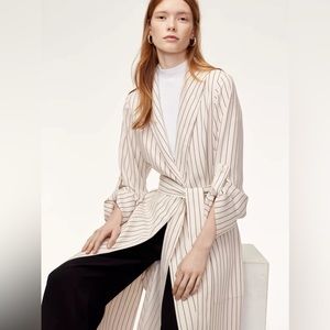 Aritzia Babaton Kahlo Robe Jacket